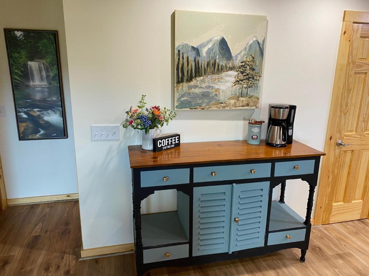 Blue Sky Cabin - Built In 2023 This 3 Bed 2,5 Bath Home Has Gorgeous Views Jefferson 外观 照片